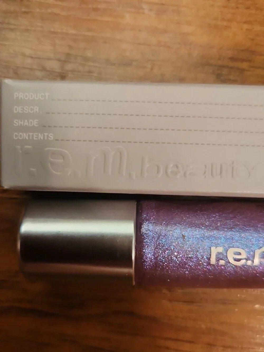 r.e.m. beauty On Your Collar Plumping Lipgloss - Shimmery Lavender Pink
